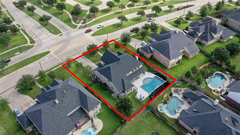 28503 2 Firethorne Road, Katy, Texas 77494, 5 Bedrooms Bedrooms, 16 Rooms Rooms,4 BathroomsBathrooms,Single-family,For Sale,Firethorne,32018078