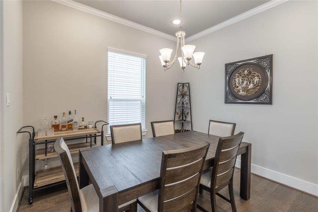 414 3 28th Street, Houston, Texas 77008, 3 Bedrooms Bedrooms, 6 Rooms Rooms,3 BathroomsBathrooms,Single-family,For Sale,28th,51270167