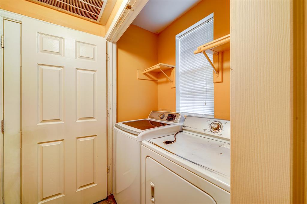 16039 2 Williwaw Drive, Houston, Texas 77083, 6 Bedrooms Bedrooms, 12 Rooms Rooms,3 BathroomsBathrooms,Single-family,For Sale,Williwaw,83897855
