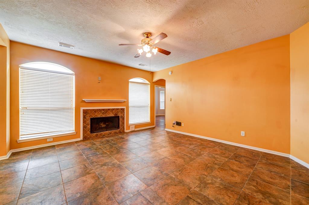 16039 2 Williwaw Drive, Houston, Texas 77083, 6 Bedrooms Bedrooms, 12 Rooms Rooms,3 BathroomsBathrooms,Single-family,For Sale,Williwaw,83897855