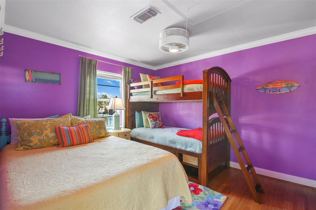 4318 1 Spanish Main, Jamaica Beach, Texas 77554, 3 Bedrooms Bedrooms, 6 Rooms Rooms,2 BathroomsBathrooms,Single-family,For Sale,Spanish Main,56613194