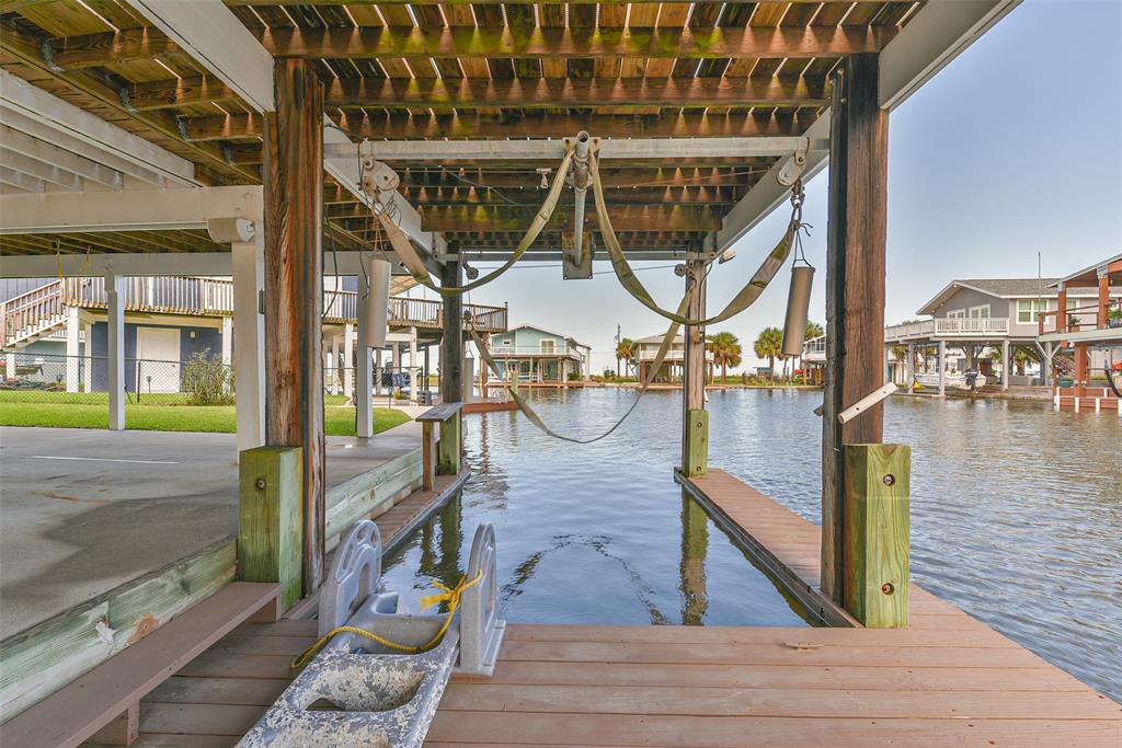 4318 1 Spanish Main, Jamaica Beach, Texas 77554, 3 Bedrooms Bedrooms, 6 Rooms Rooms,2 BathroomsBathrooms,Single-family,For Sale,Spanish Main,56613194