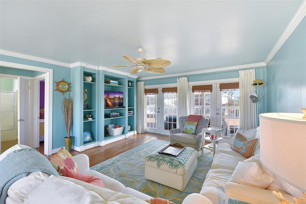 4318 1 Spanish Main, Jamaica Beach, Texas 77554, 3 Bedrooms Bedrooms, 6 Rooms Rooms,2 BathroomsBathrooms,Single-family,For Sale,Spanish Main,56613194