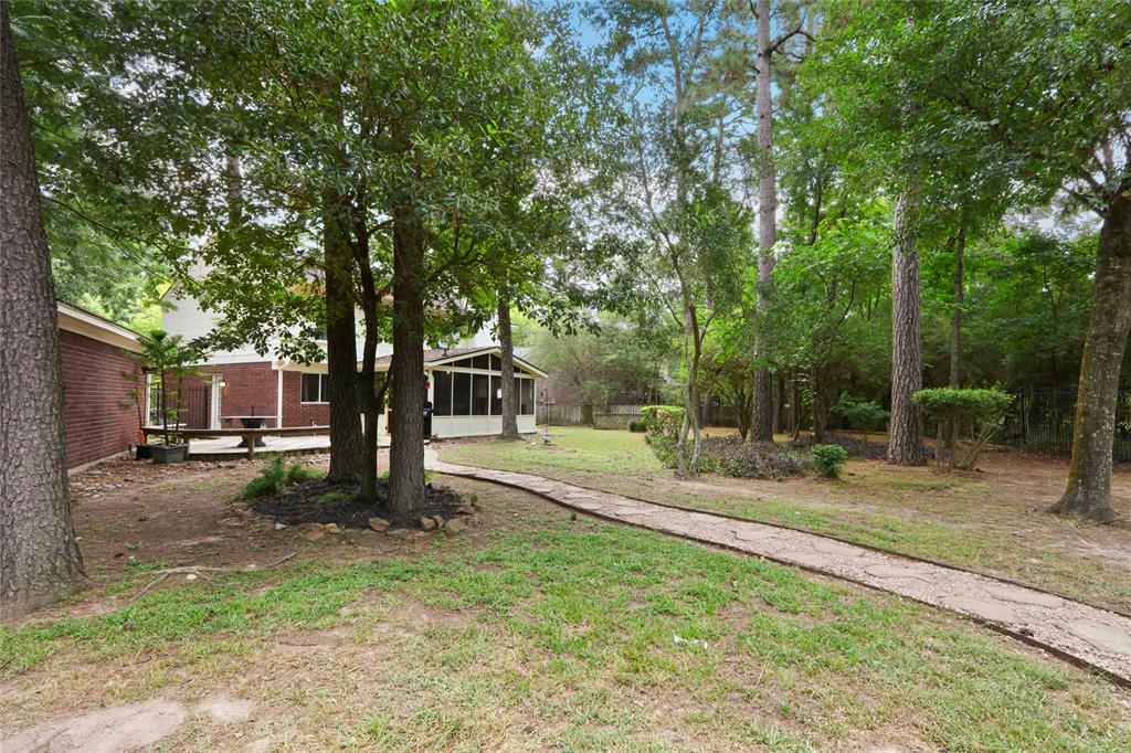 7 2 White Bark Place, The Woodlands, Texas 77381, 4 Bedrooms Bedrooms, 9 Rooms Rooms,2 BathroomsBathrooms,Single-family,For Sale,White Bark,25717358