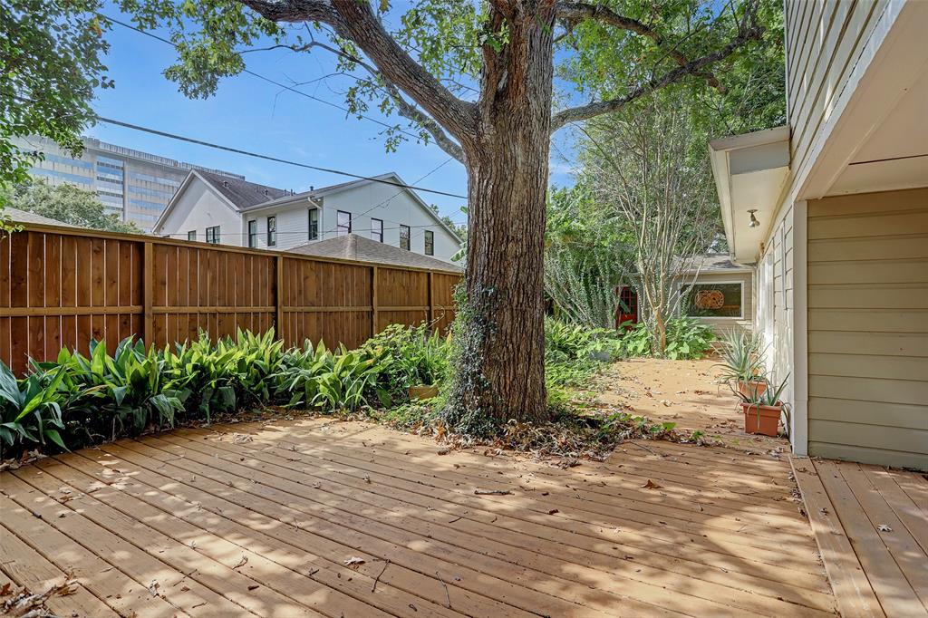 2043 1 McClendon Street, Houston, Texas 77030, 3 Bedrooms Bedrooms, 15 Rooms Rooms,3 BathroomsBathrooms,Single-family,For Sale,McClendon,34200848