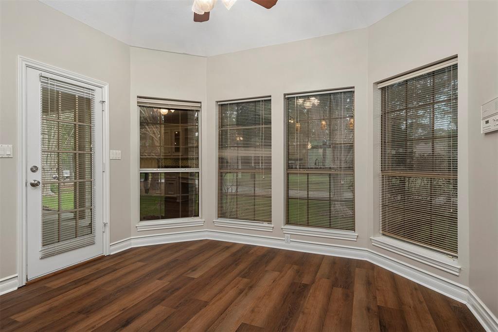 17 1 Fairfield Drive, Montgomery, Texas 77356, 3 Bedrooms Bedrooms, 9 Rooms Rooms,2 BathroomsBathrooms,Single-family,For Sale,Fairfield,85249525