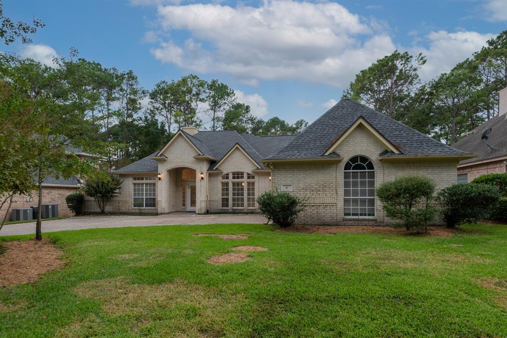 17 1 Fairfield Drive, Montgomery, Texas 77356, 3 Bedrooms Bedrooms, 9 Rooms Rooms,2 BathroomsBathrooms,Single-family,For Sale,Fairfield,85249525