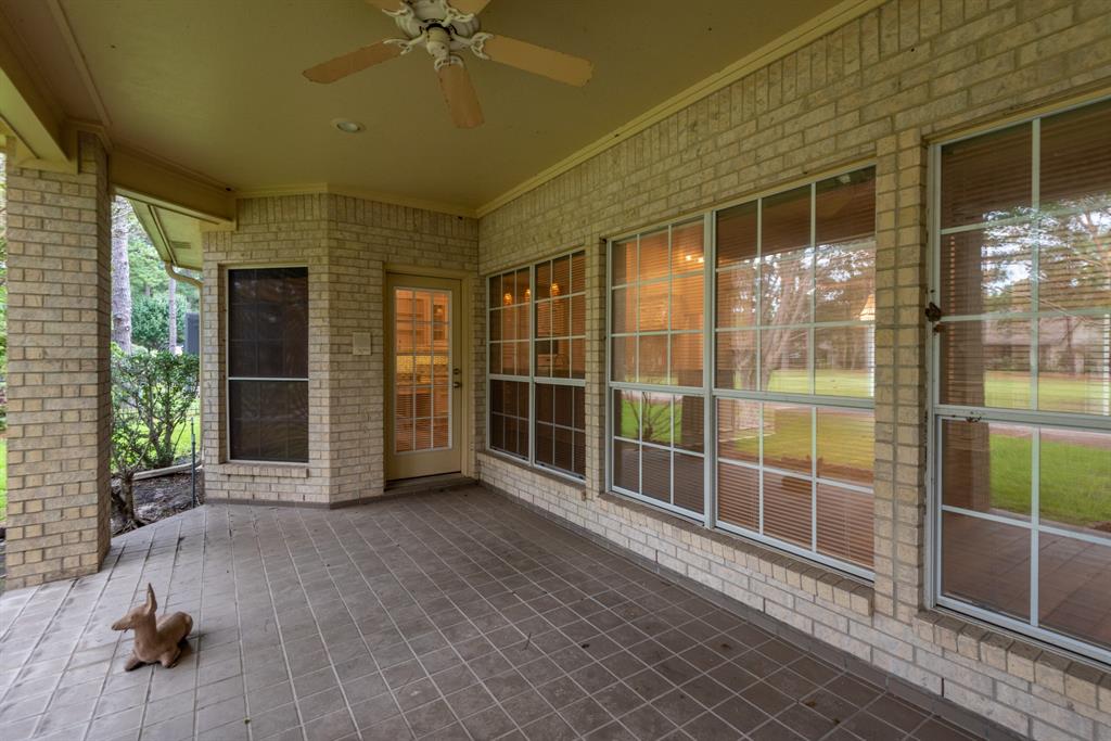 17 1 Fairfield Drive, Montgomery, Texas 77356, 3 Bedrooms Bedrooms, 9 Rooms Rooms,2 BathroomsBathrooms,Single-family,For Sale,Fairfield,85249525