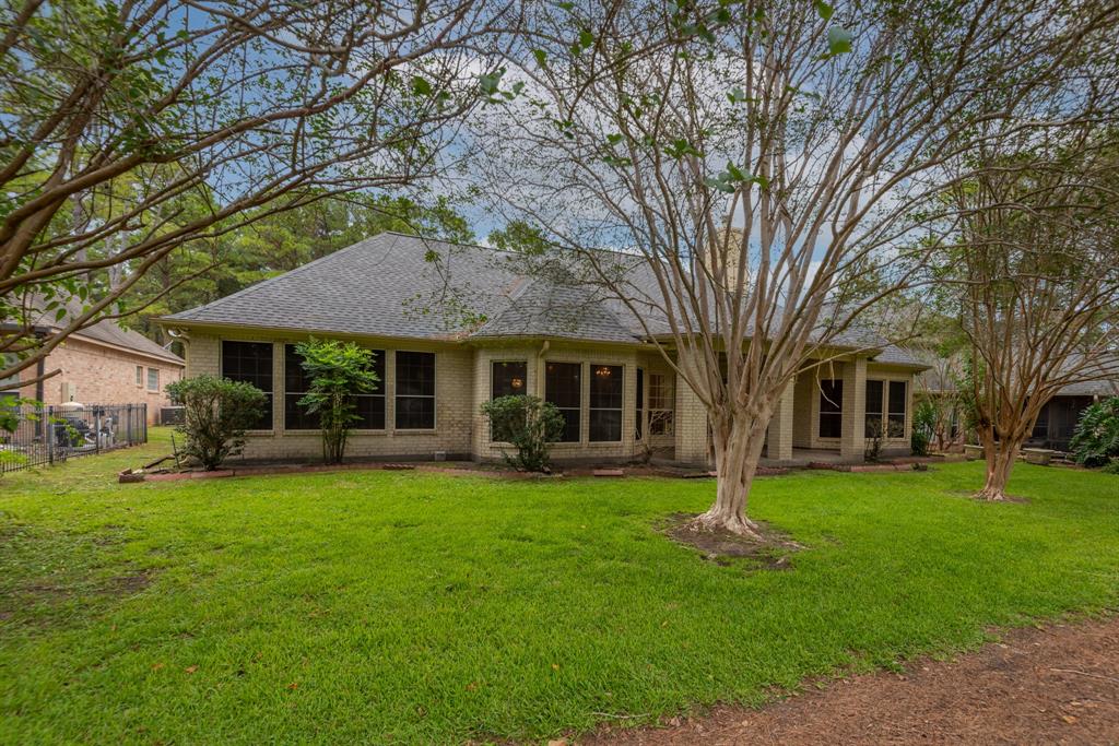 17 1 Fairfield Drive, Montgomery, Texas 77356, 3 Bedrooms Bedrooms, 9 Rooms Rooms,2 BathroomsBathrooms,Single-family,For Sale,Fairfield,85249525