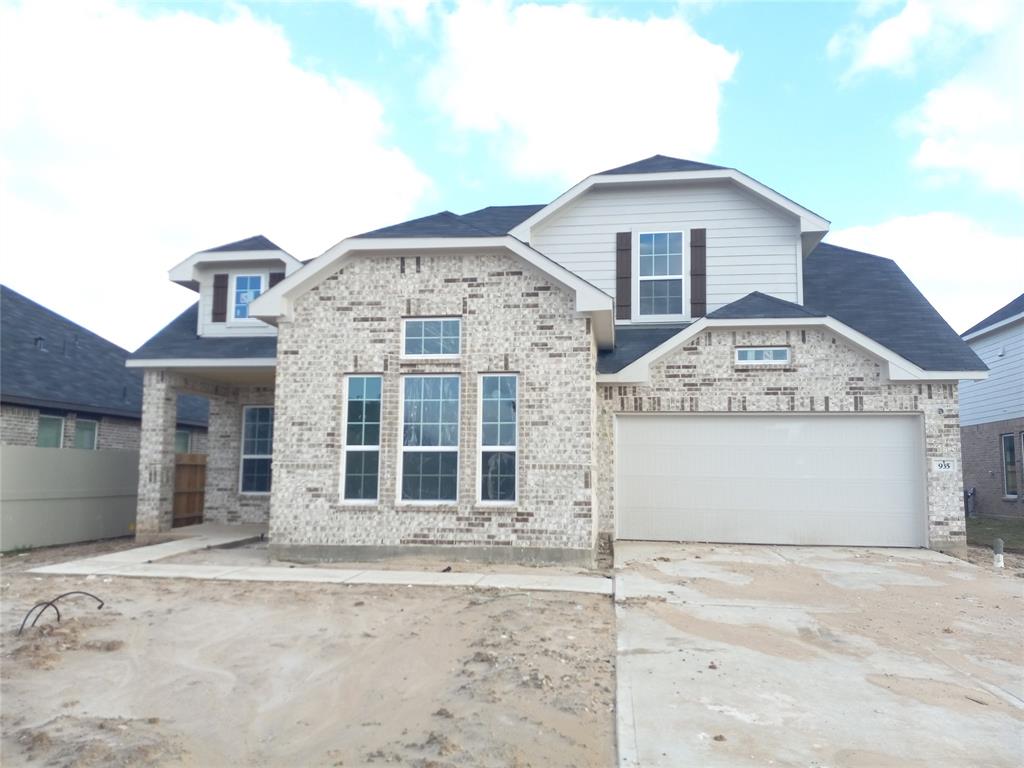 935 2 Summer Village Way, Rosenberg, Texas 77469, 4 Bedrooms Bedrooms, 9 Rooms Rooms,3 BathroomsBathrooms,Single-family,For Sale,Summer Village,16381312