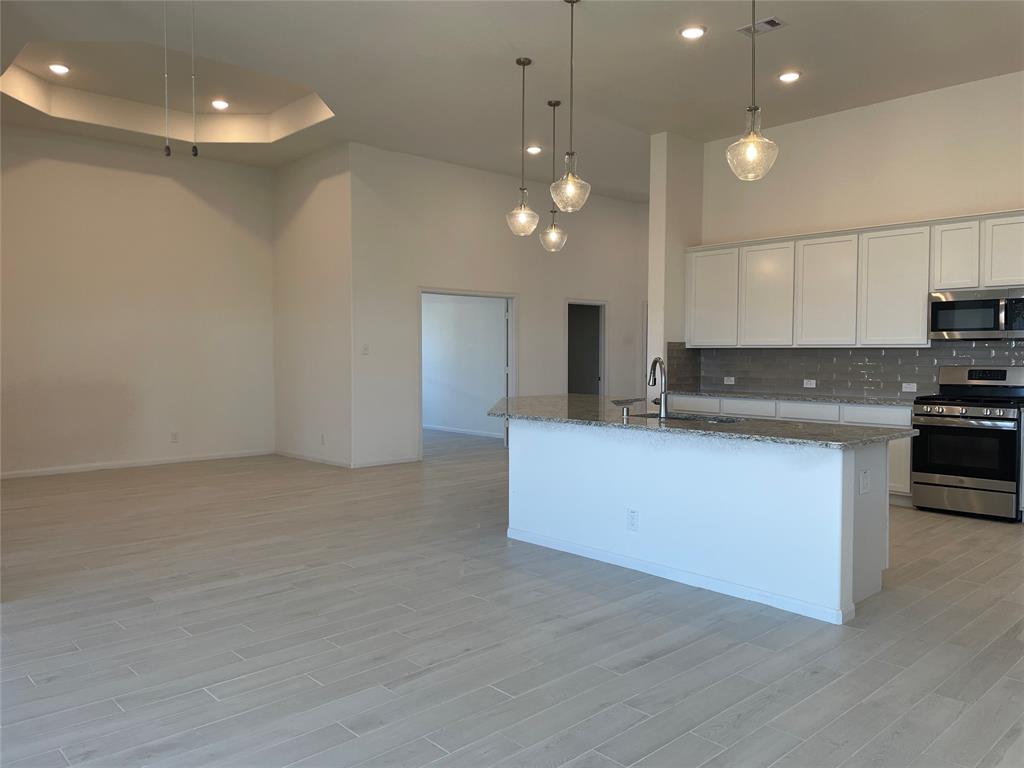 918 1 Summer Village Way, Rosenberg, Texas 77469, 3 Bedrooms Bedrooms, 7 Rooms Rooms,2 BathroomsBathrooms,Single-family,For Sale,Summer Village,65212011