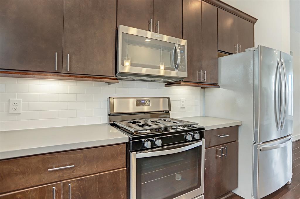 1617 3 MILBY STREET, Houston, Texas 77003, 3 Bedrooms Bedrooms, 7 Rooms Rooms,3 BathroomsBathrooms,Single-family,For Sale,MILBY STREET,83796986