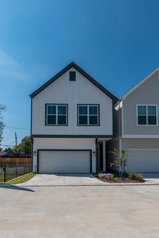 826 3 Berry Sage Lane, Houston, Texas 77022, 4 Bedrooms Bedrooms, 8 Rooms Rooms,2 BathroomsBathrooms,Single-family,For Sale,Berry Sage,57341389
