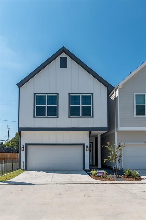 826 3 Berry Sage Lane, Houston, Texas 77022, 4 Bedrooms Bedrooms, 8 Rooms Rooms,2 BathroomsBathrooms,Single-family,For Sale,Berry Sage,57341389