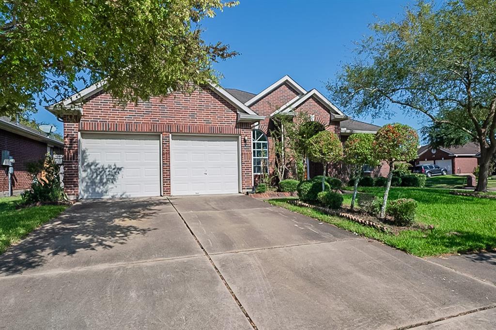 3502 1 Running Tide, Friendswood, Texas 77546, 3 Bedrooms Bedrooms, 3 Rooms Rooms,2 BathroomsBathrooms,Single-family,For Sale,Running Tide,94974936