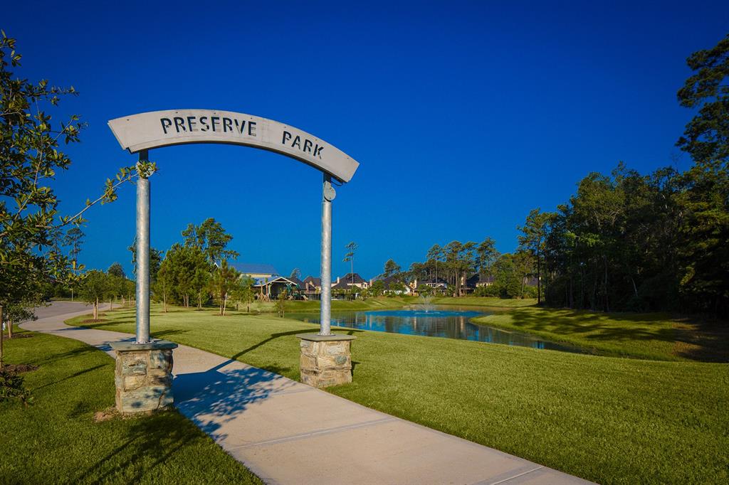 10313 2 Bayou Oaks Drive, Conroe, Texas 77385, 4 Bedrooms Bedrooms, 13 Rooms Rooms,3 BathroomsBathrooms,Single-family,For Sale,Bayou Oaks,64322364