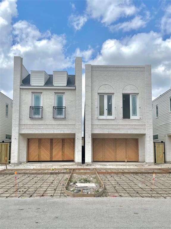 537 2 27th St, Houston, Texas 77008, 3 Bedrooms Bedrooms, 3 Rooms Rooms,2 BathroomsBathrooms,Single-family,For Sale,27th St,43858657