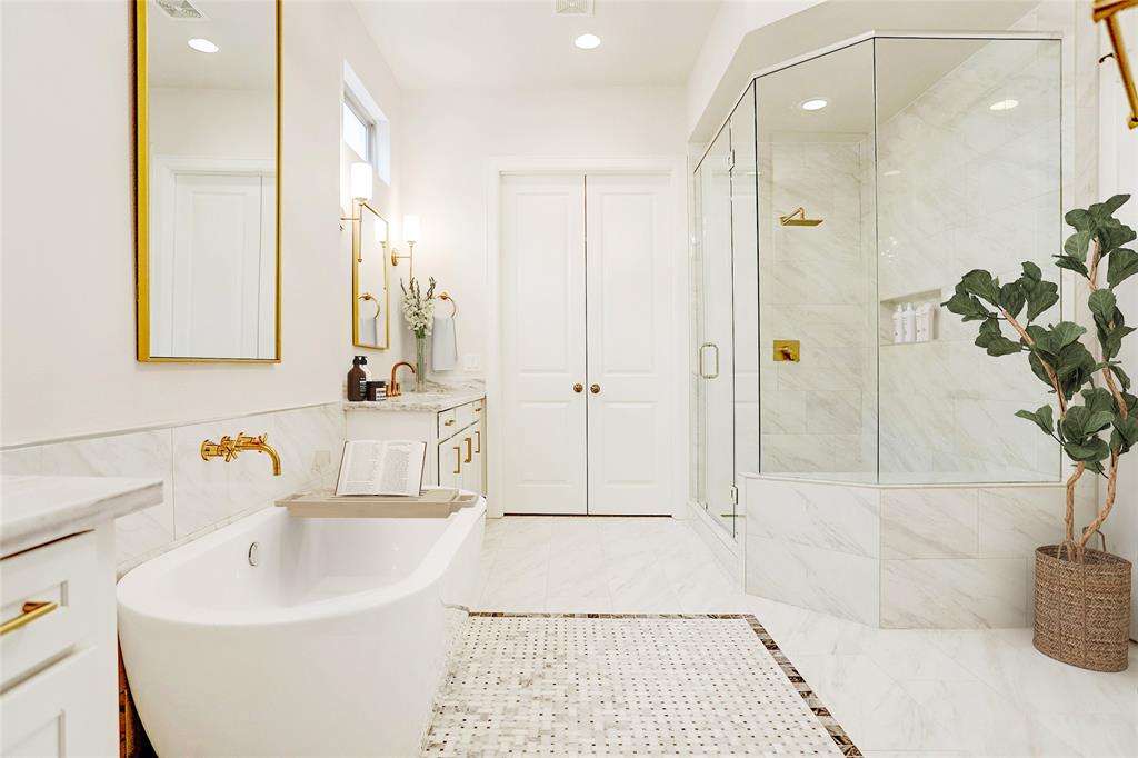 535 2 27th St, Houston, Texas 77008, 3 Bedrooms Bedrooms, 3 Rooms Rooms,2 BathroomsBathrooms,Single-family,For Sale,27th St,74460824