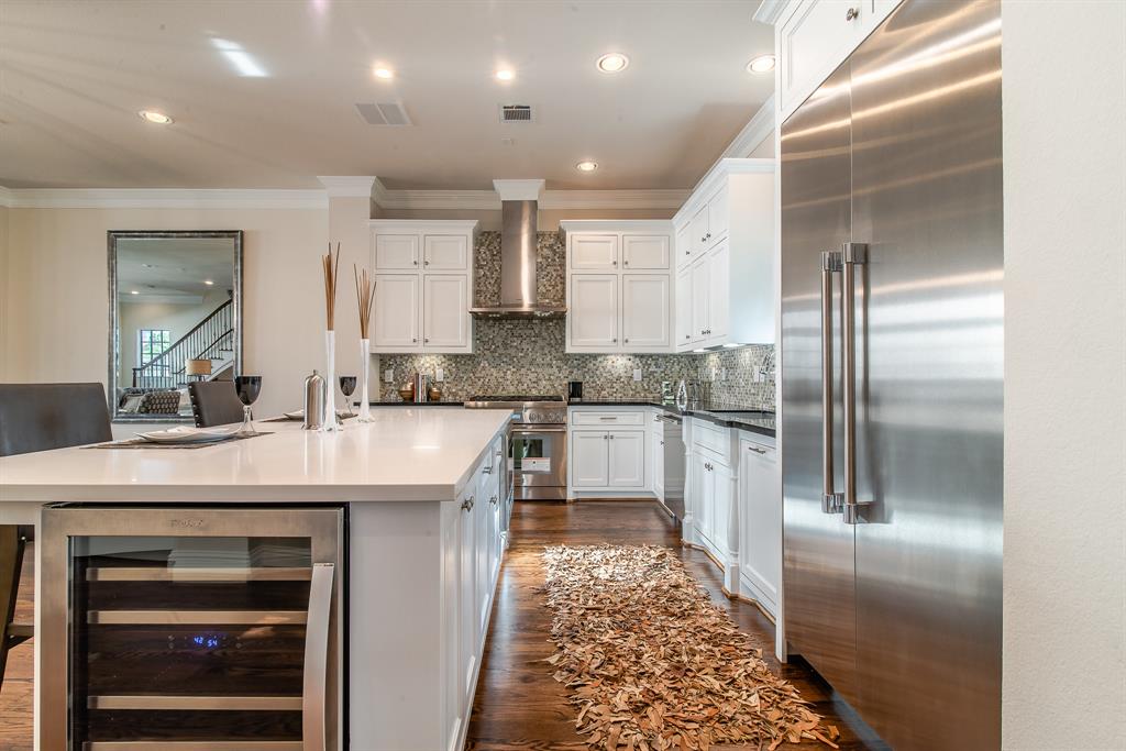7223 3 Janet Street, Houston, Texas 77055, 3 Bedrooms Bedrooms, 6 Rooms Rooms,3 BathroomsBathrooms,Single-family,For Sale,Janet,74773243