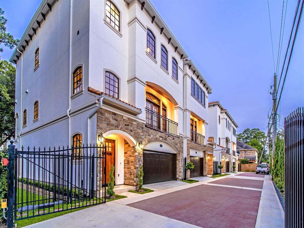 7223 3 Janet Street, Houston, Texas 77055, 3 Bedrooms Bedrooms, 6 Rooms Rooms,3 BathroomsBathrooms,Single-family,For Sale,Janet,74773243