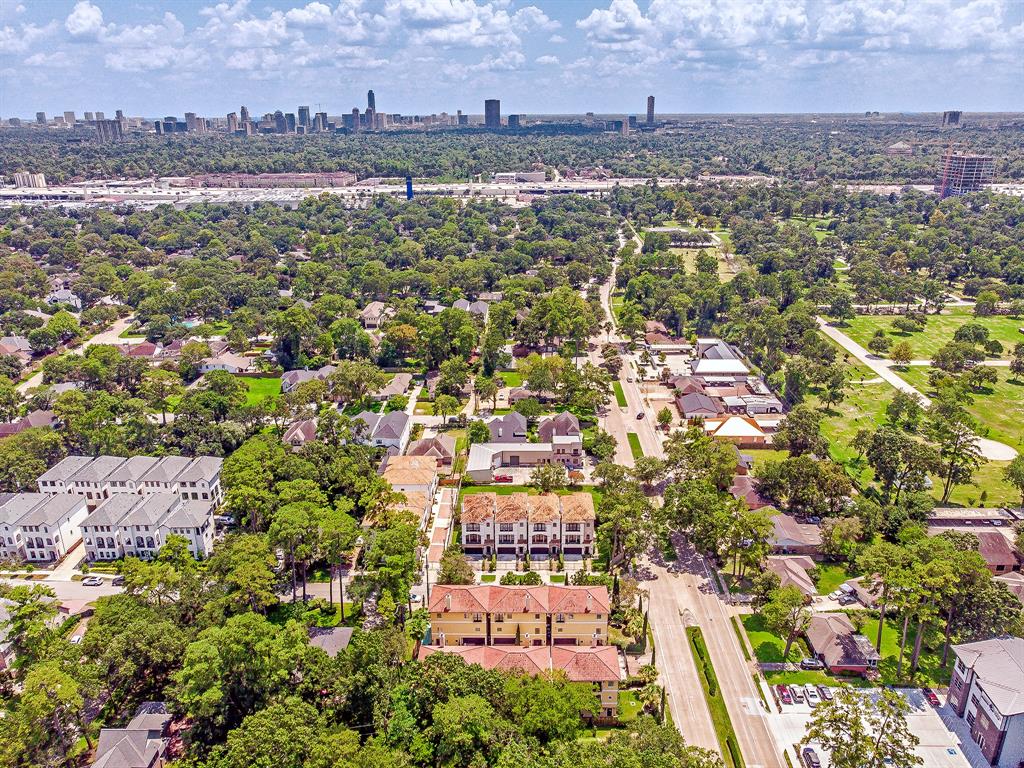 7223 3 Janet Street, Houston, Texas 77055, 3 Bedrooms Bedrooms, 6 Rooms Rooms,3 BathroomsBathrooms,Single-family,For Sale,Janet,74773243