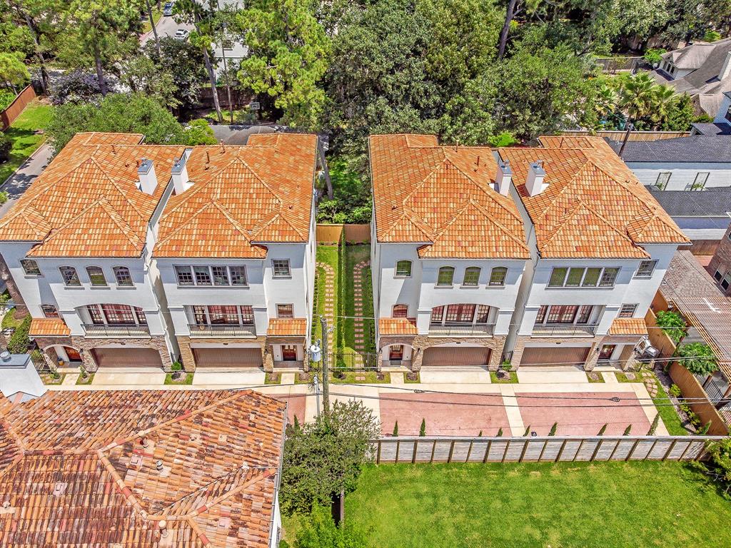 7223 3 Janet Street, Houston, Texas 77055, 3 Bedrooms Bedrooms, 6 Rooms Rooms,3 BathroomsBathrooms,Single-family,For Sale,Janet,74773243