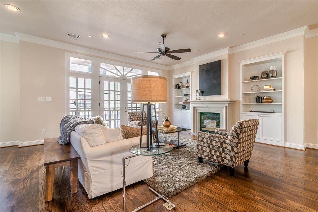 7223 3 Janet Street, Houston, Texas 77055, 3 Bedrooms Bedrooms, 6 Rooms Rooms,3 BathroomsBathrooms,Single-family,For Sale,Janet,74773243
