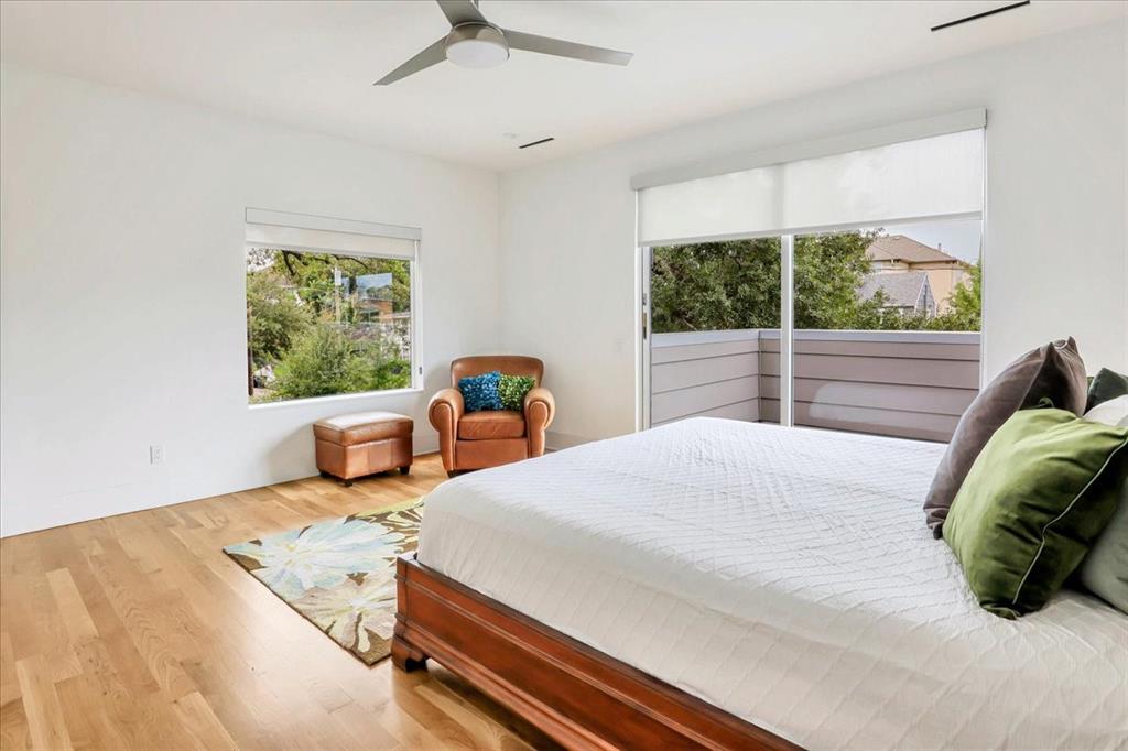 1830 3 Palm Street, Houston, Texas 77004, 4 Bedrooms Bedrooms, 8 Rooms Rooms,3 BathroomsBathrooms,Single-family,For Sale,Palm,71729140