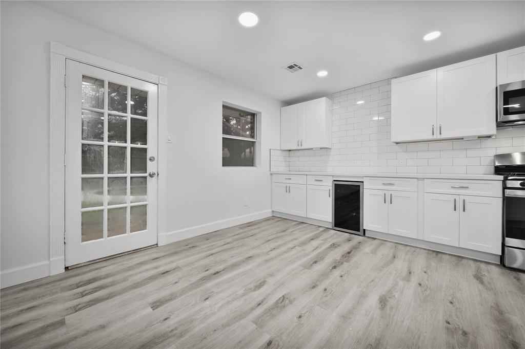 11627 1 Ashcroft Drive, Houston, Texas 77035, 3 Bedrooms Bedrooms, 7 Rooms Rooms,2 BathroomsBathrooms,Single-family,For Sale,Ashcroft,81772032