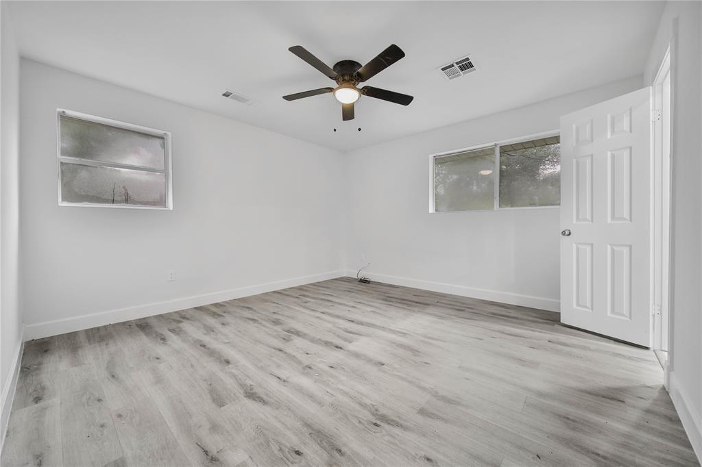 11627 1 Ashcroft Drive, Houston, Texas 77035, 3 Bedrooms Bedrooms, 7 Rooms Rooms,2 BathroomsBathrooms,Single-family,For Sale,Ashcroft,81772032