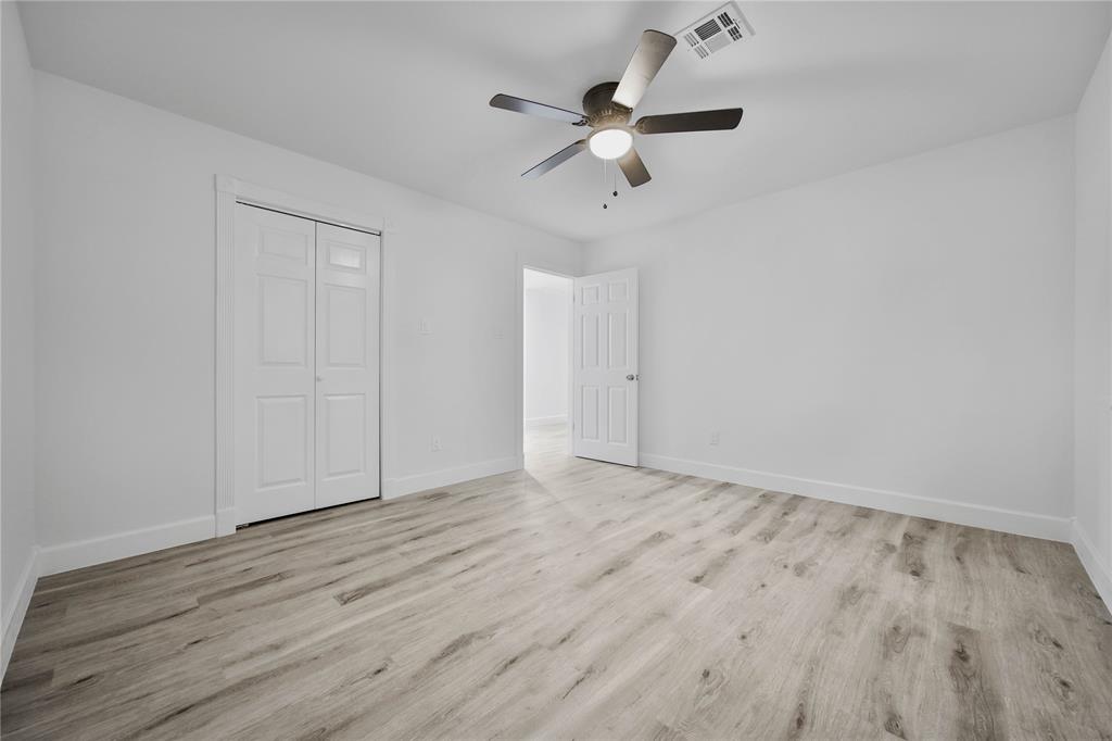 11627 1 Ashcroft Drive, Houston, Texas 77035, 3 Bedrooms Bedrooms, 7 Rooms Rooms,2 BathroomsBathrooms,Single-family,For Sale,Ashcroft,81772032
