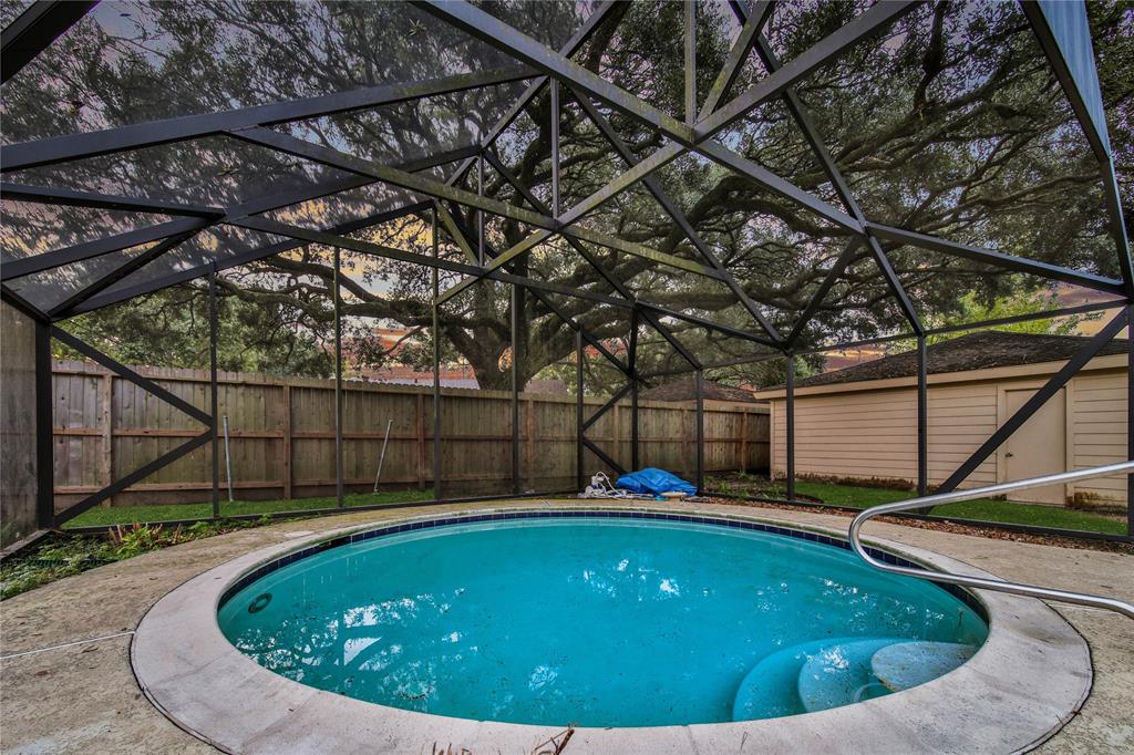 11627 1 Ashcroft Drive, Houston, Texas 77035, 3 Bedrooms Bedrooms, 7 Rooms Rooms,2 BathroomsBathrooms,Single-family,For Sale,Ashcroft,81772032