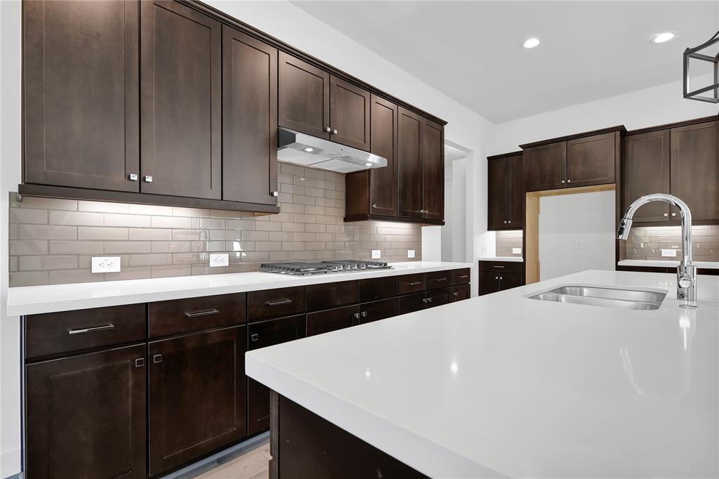 8310 1 Cross Country Drive, Humble, Texas 77346, 4 Bedrooms Bedrooms, 7 Rooms Rooms,2 BathroomsBathrooms,Single-family,For Sale,Cross Country,70784902