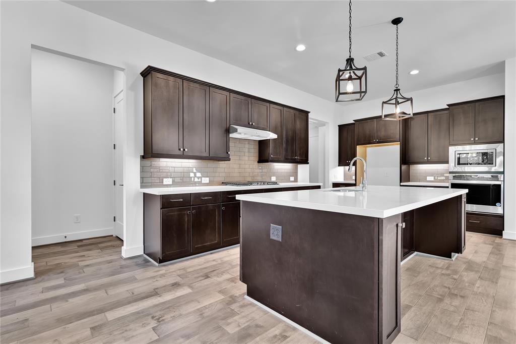8310 1 Cross Country Drive, Humble, Texas 77346, 4 Bedrooms Bedrooms, 7 Rooms Rooms,2 BathroomsBathrooms,Single-family,For Sale,Cross Country,70784902