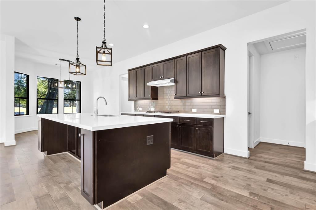 8310 1 Cross Country Drive, Humble, Texas 77346, 4 Bedrooms Bedrooms, 7 Rooms Rooms,2 BathroomsBathrooms,Single-family,For Sale,Cross Country,70784902