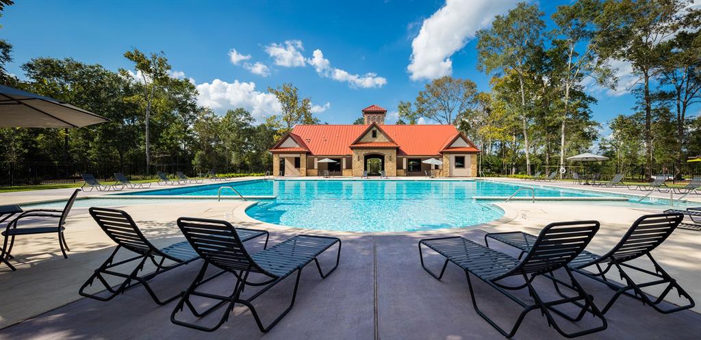 19039 2 Pinewood Grove Trail, New Caney, Texas 77357, 4 Bedrooms Bedrooms, 9 Rooms Rooms,3 BathroomsBathrooms,Single-family,For Sale,Pinewood Grove,67112492