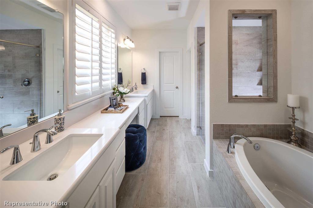 23639 2 Bottlebrush Terrace Trail, Katy, Texas 77493, 4 Bedrooms Bedrooms, 9 Rooms Rooms,3 BathroomsBathrooms,Single-family,For Sale,Bottlebrush Terrace Trail,60356781
