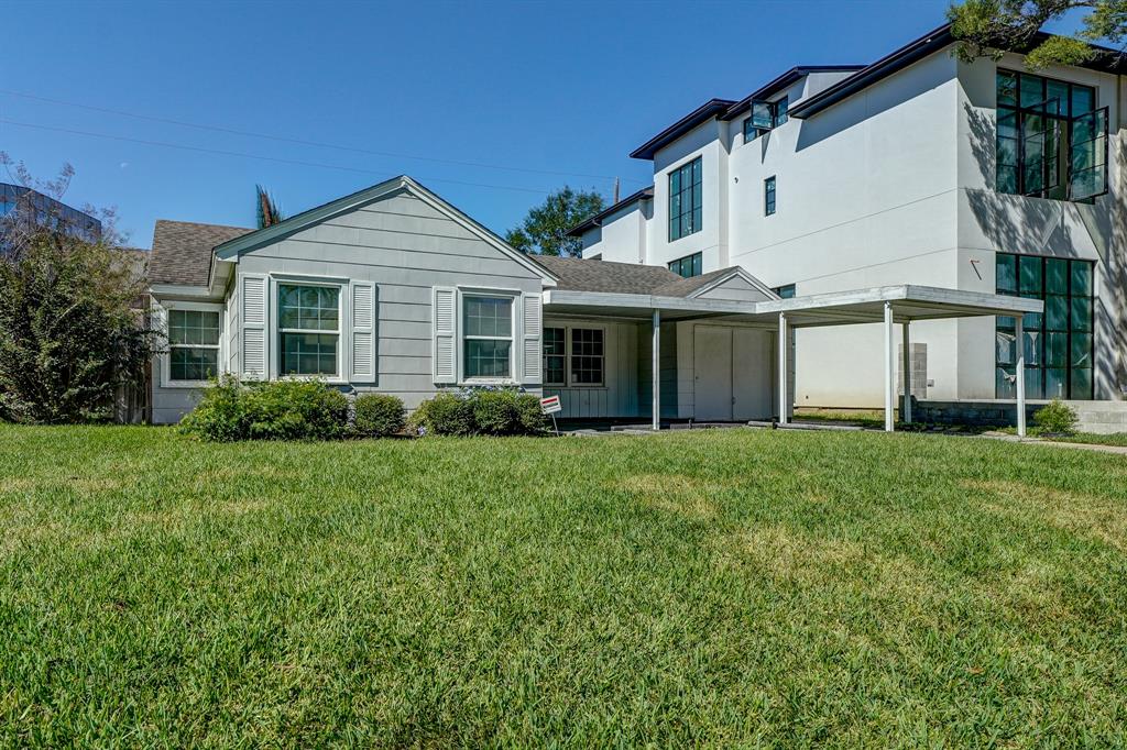 5542 1 Navarro Street, Houston, Texas 77056, 3 Bedrooms Bedrooms, 7 Rooms Rooms,1 BathroomBathrooms,Single-family,For Sale,Navarro,67150529