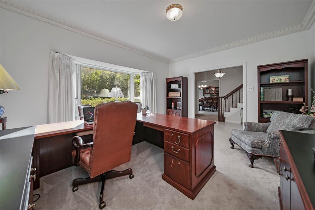 2415 Villa Creek Drive