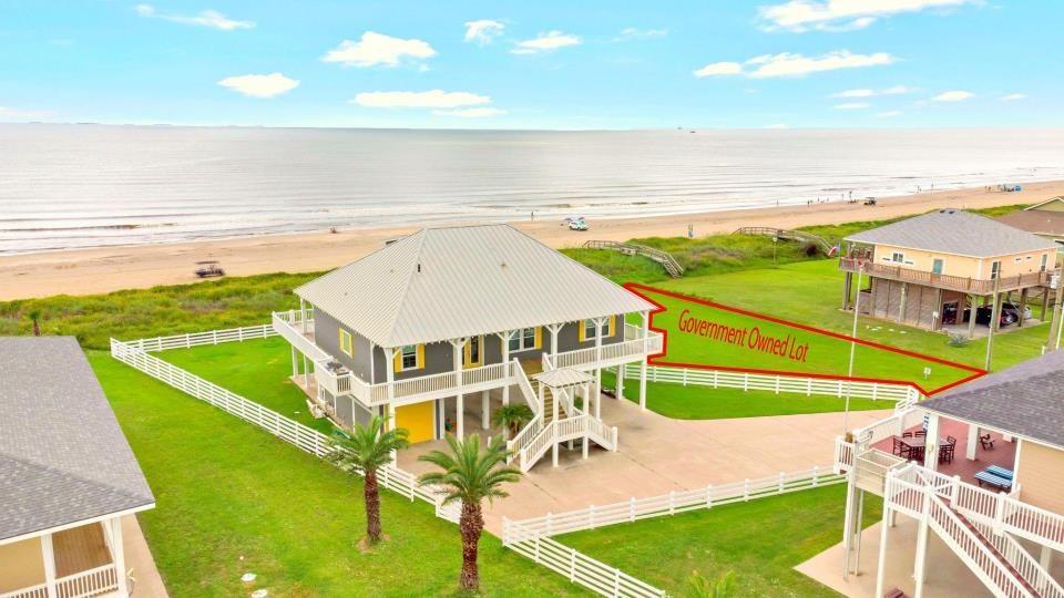 2344 2 Trinidad Drive, Crystal Beach, Texas 77650, 4 Bedrooms Bedrooms, 14 Rooms Rooms,4 BathroomsBathrooms,Single-family,For Sale,Trinidad,48053257