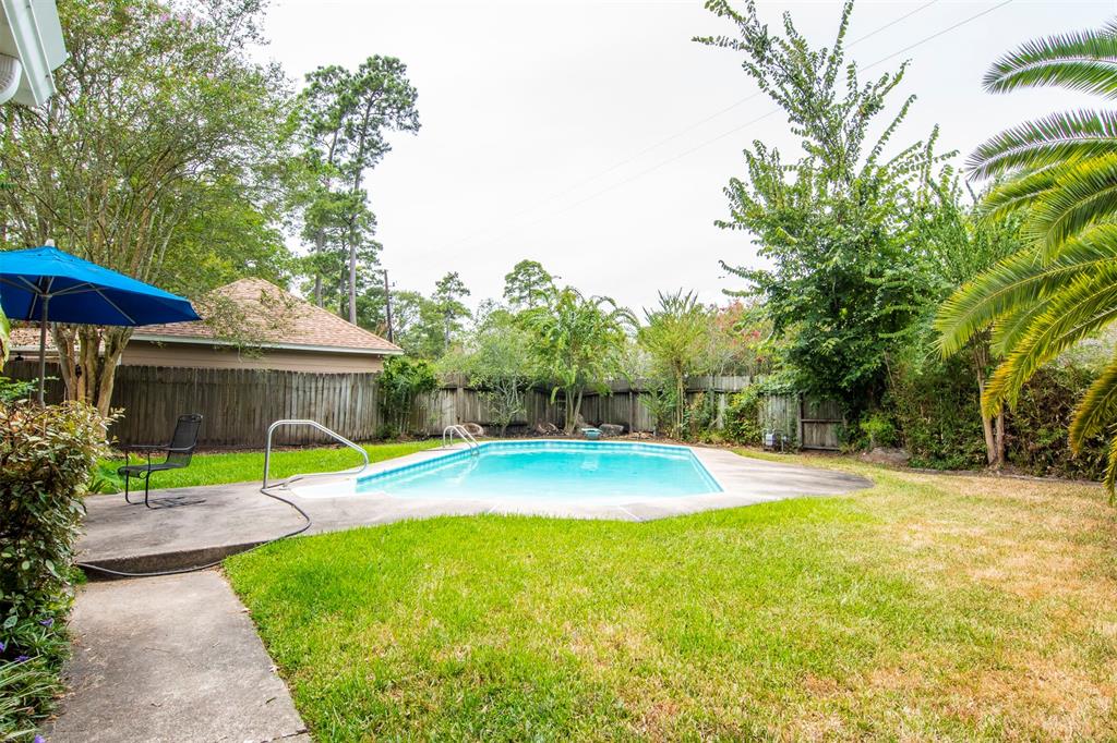 303 2 Heather Lane, Conroe, Texas 77385, 3 Bedrooms Bedrooms, 7 Rooms Rooms,2 BathroomsBathrooms,Single-family,For Sale,Heather,84387897