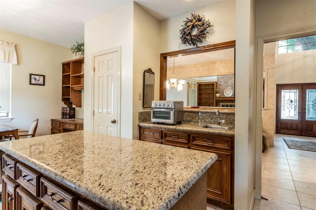 303 2 Heather Lane, Conroe, Texas 77385, 3 Bedrooms Bedrooms, 7 Rooms Rooms,2 BathroomsBathrooms,Single-family,For Sale,Heather,84387897