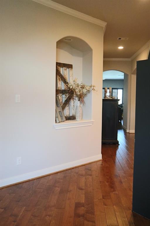 1241 1 Laurel Loop, Angleton, Texas 77515, 4 Bedrooms Bedrooms, 6 Rooms Rooms,2 BathroomsBathrooms,Single-family,For Sale,Laurel,80272258