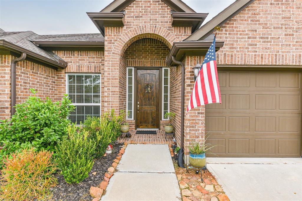 7413 1 Woodward Springs Drive, Pearland, Texas 77584, 4 Bedrooms Bedrooms, 4 Rooms Rooms,2 BathroomsBathrooms,Single-family,For Sale,Woodward Springs,31717357