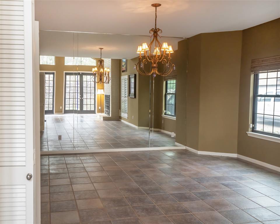 1814 2 Potomac Drive, Houston, Texas 77057, 3 Bedrooms Bedrooms, 7 Rooms Rooms,2 BathroomsBathrooms,Townhouse/condo,For Sale,Potomac,75675564