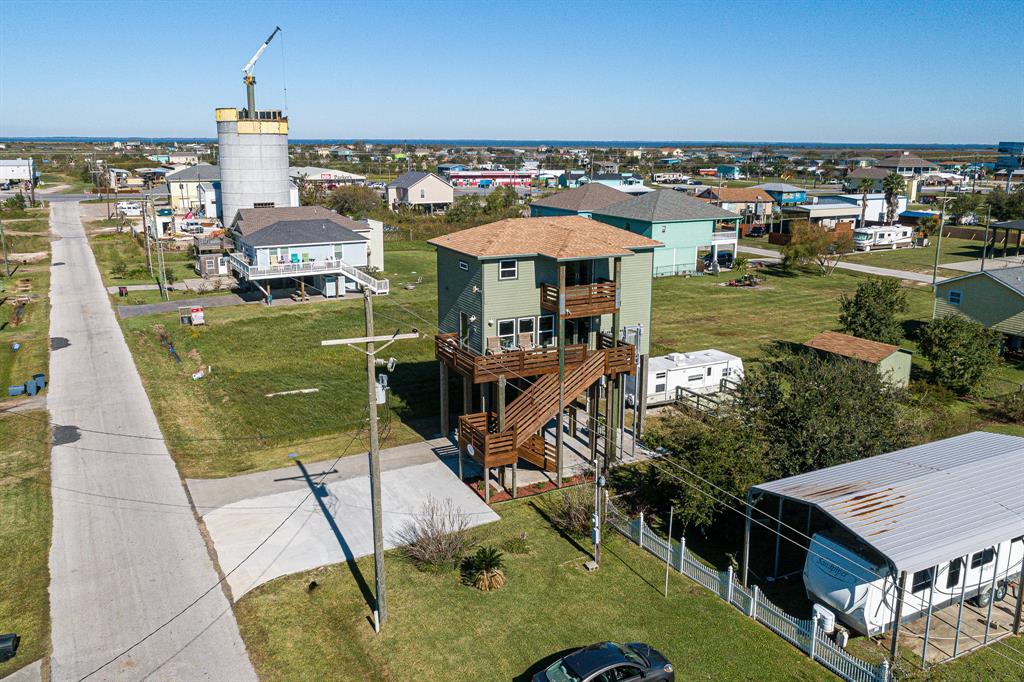 964 2 Kahla Drive, Crystal Beach, Texas 77650, 2 Bedrooms Bedrooms, 7 Rooms Rooms,2 BathroomsBathrooms,Single-family,For Sale,Kahla,39835343