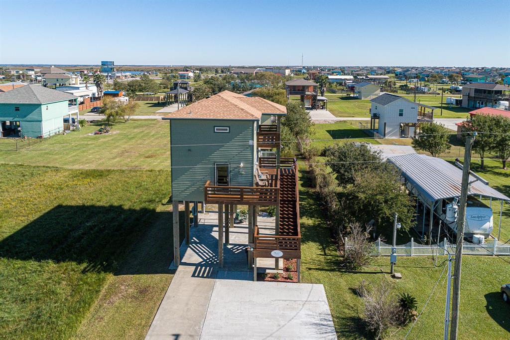 964 2 Kahla Drive, Crystal Beach, Texas 77650, 2 Bedrooms Bedrooms, 7 Rooms Rooms,2 BathroomsBathrooms,Single-family,For Sale,Kahla,39835343