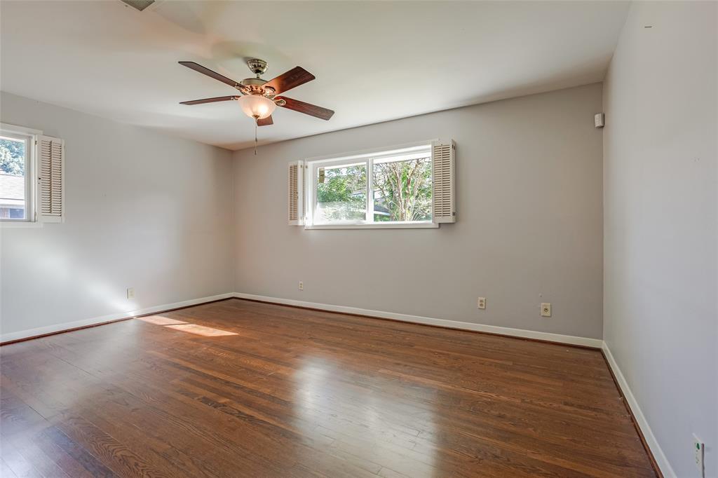 5467 1 Carew Street, Houston, Texas 77096, 4 Bedrooms Bedrooms, 4 Rooms Rooms,2 BathroomsBathrooms,Single-family,For Sale,Carew,73569018