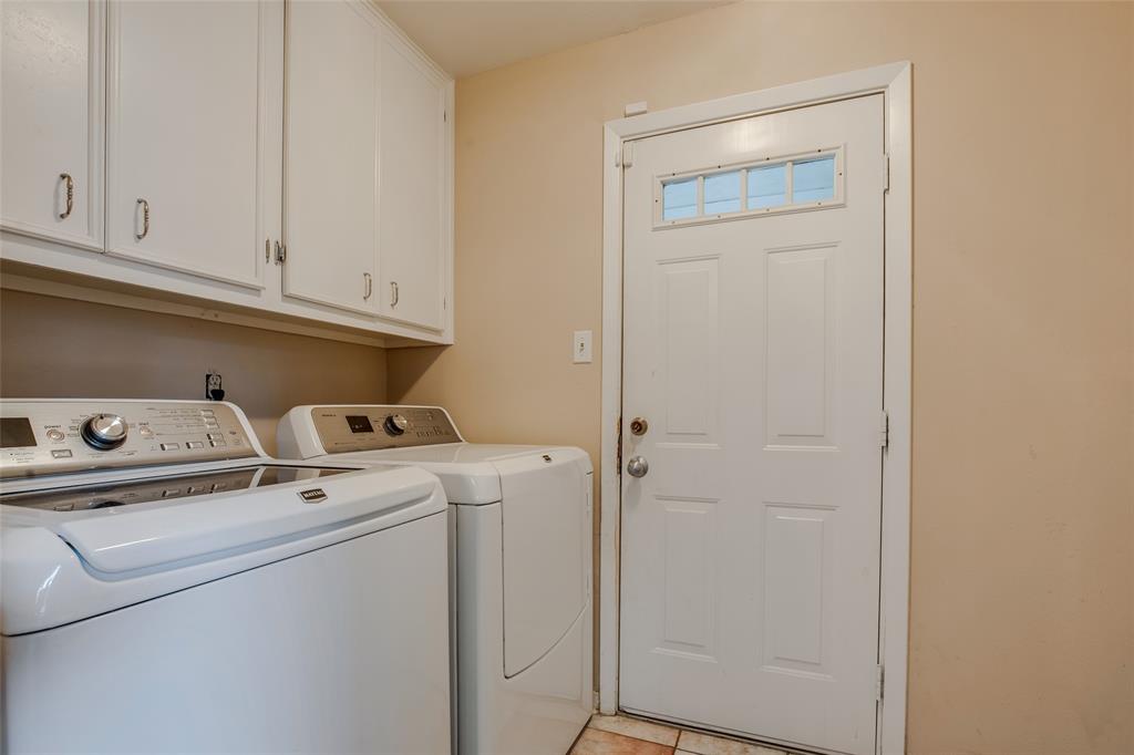 5467 1 Carew Street, Houston, Texas 77096, 4 Bedrooms Bedrooms, 4 Rooms Rooms,2 BathroomsBathrooms,Single-family,For Sale,Carew,73569018