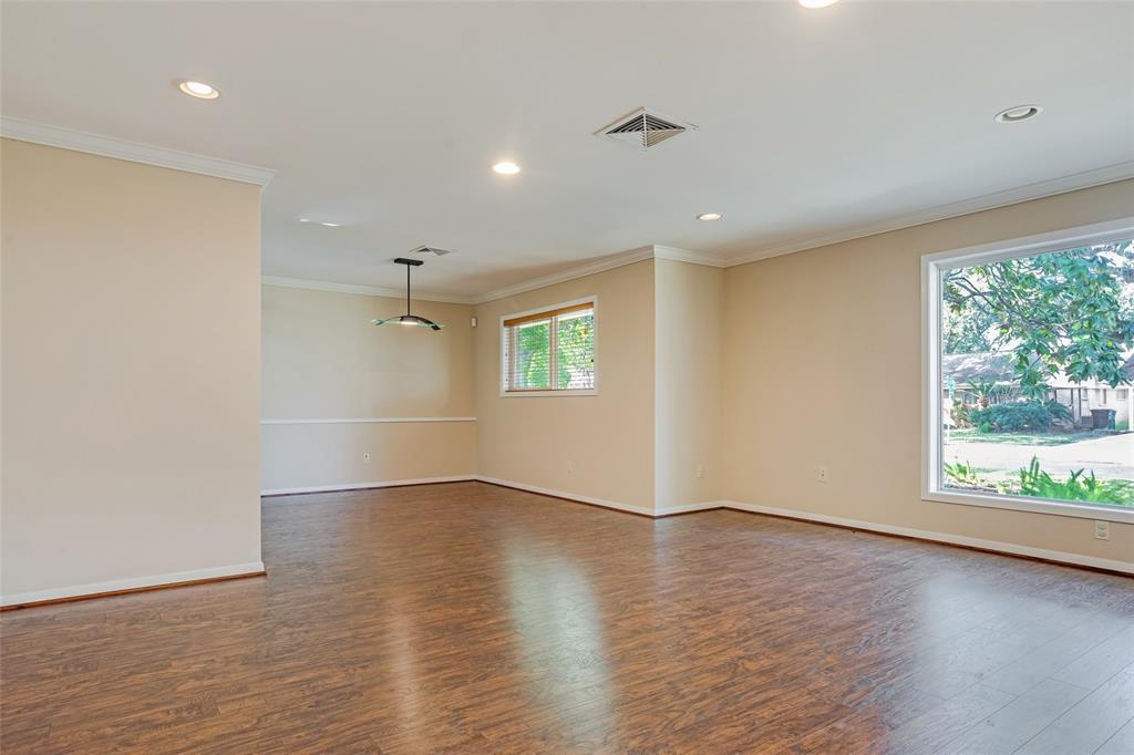 5467 1 Carew Street, Houston, Texas 77096, 4 Bedrooms Bedrooms, 4 Rooms Rooms,2 BathroomsBathrooms,Single-family,For Sale,Carew,73569018